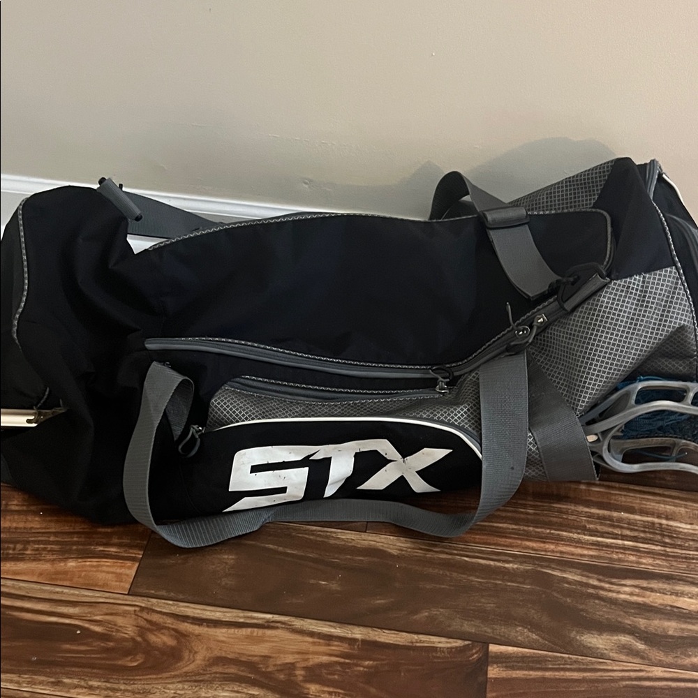STX Challenger 36” Duffel Bag - Picture 2 of 2